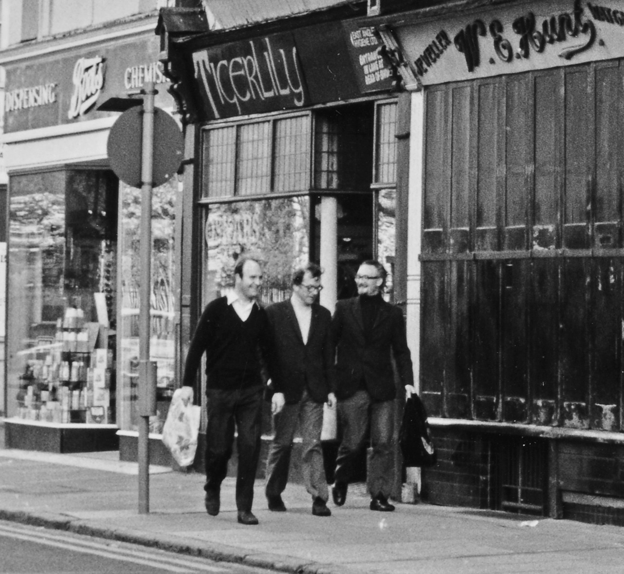 84 Mill Road, Cambridge, Tigerlily