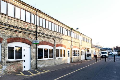 MRD-Conference-Room-2015-EM