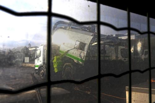 MRD-lorry-cleaning-grimy-2015-EM