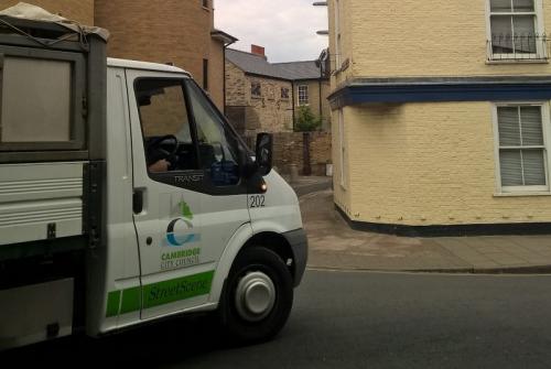 MRD-City-Council-truck-King-Street-May-2015-SL